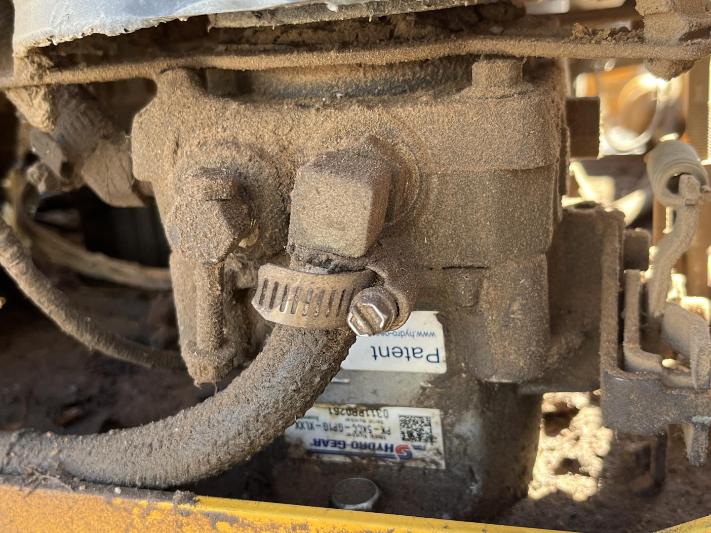 ./imagenes/INVOICE/2019/18030/CORTADORA DE ZACATE CLUB CADET 53A18CSA050 (22).JPG